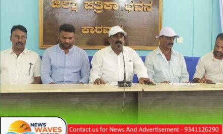 ಬಂದರು ಇಲಾಖೆಯಿಂದ ಸಮುದ್ರಕ್ಕೆ ಕಲ್ಲು : ಮೀನುಗಾರರ ಆಕ್ರೋಶ