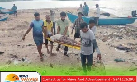 ಅಂಕೋಲಾ | ದೋಣಿ ಮುಳುಗಿ ಮೀನುಗಾರ ಸಾವು
