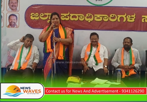 ಯಾವುದೇ ಚುನಾವಣೆ ಬಂದರೂ ಬಿಜೆಪಿ ಅಭ್ಯರ್ಥಿ ಗೆಲ್ಲುವಂತೆ ಶ್ರಮಿಸಿ: ರೂಪಾಲಿ ನಾಯ್ಕ
