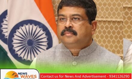 ಕಾಕ್ರೋಚ್ ಹೋರಾಟಕ್ಕೆ ಜಯ : ಕೆಂದ್ರ ಶಿಕ್ಷಣ ಸಚಿವ ಧರ್ಮೇಂದ್ರ ಪ್ರಧಾನ್ ರಾಜೀನಾಮೆ